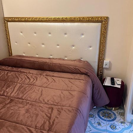 Beb Rosy Bed & Breakfast Napoli Dış mekan fotoğraf