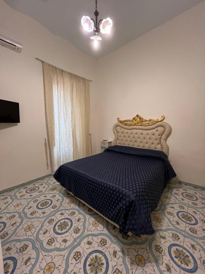 Beb Rosy Bed & Breakfast Napoli Dış mekan fotoğraf