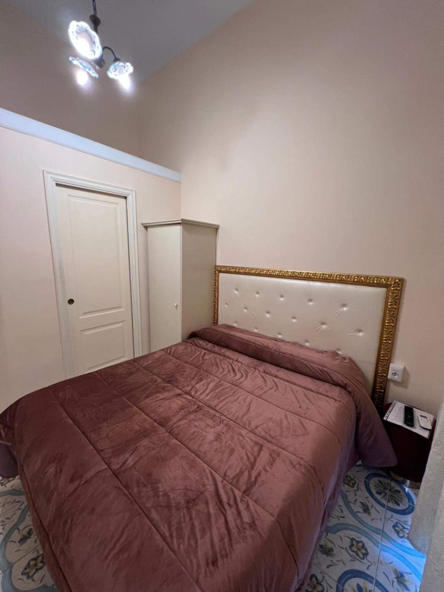 Beb Rosy Bed & Breakfast Napoli Dış mekan fotoğraf