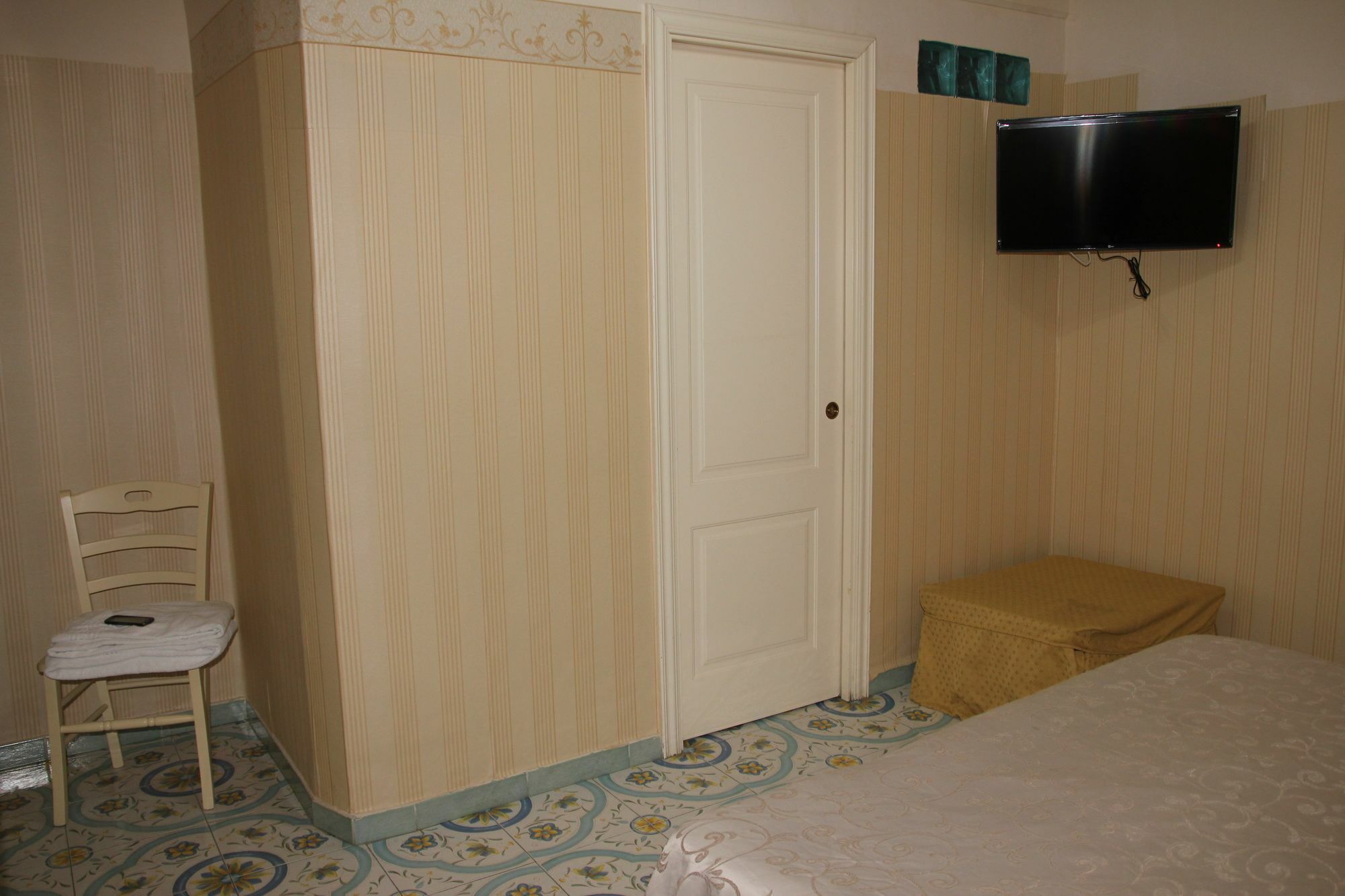 Beb Rosy Bed & Breakfast Napoli Dış mekan fotoğraf